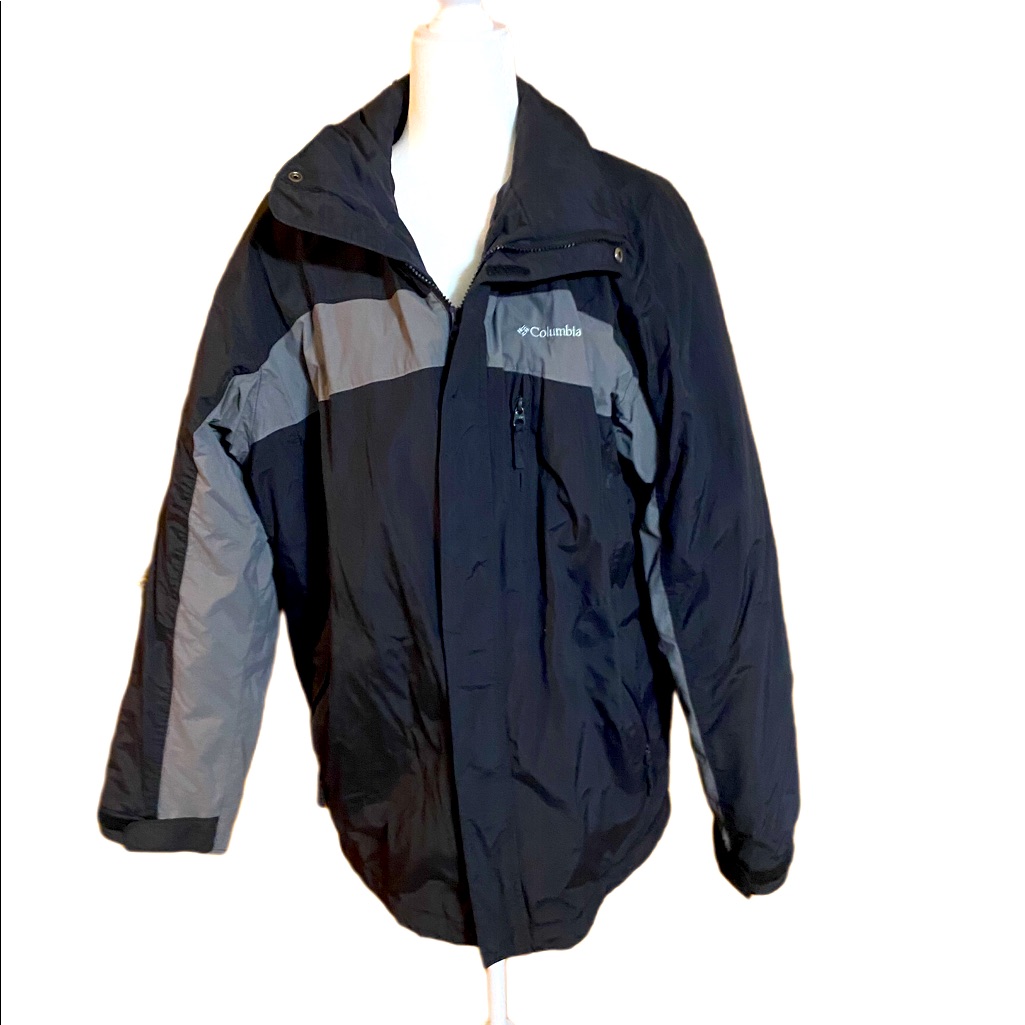 Men’s Columbia Black And Gray Ski Jacket Size Xl